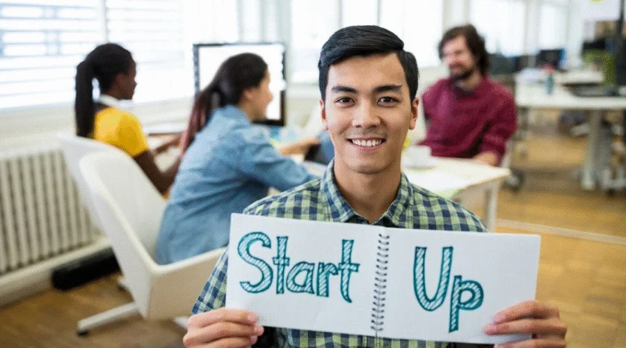 How to Start a Small Business in Toronto: Complete 2025 Guide